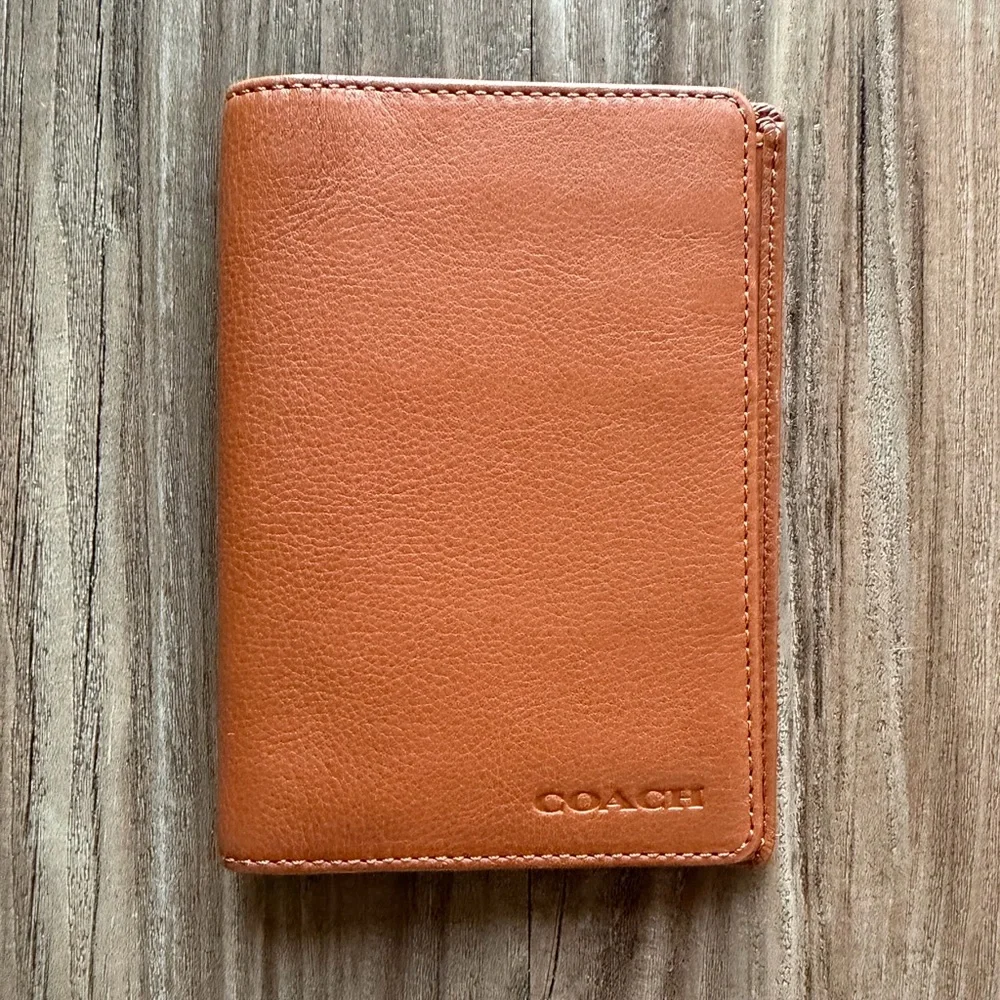 COACH Men's Leather Passport Holder in Tan Brown